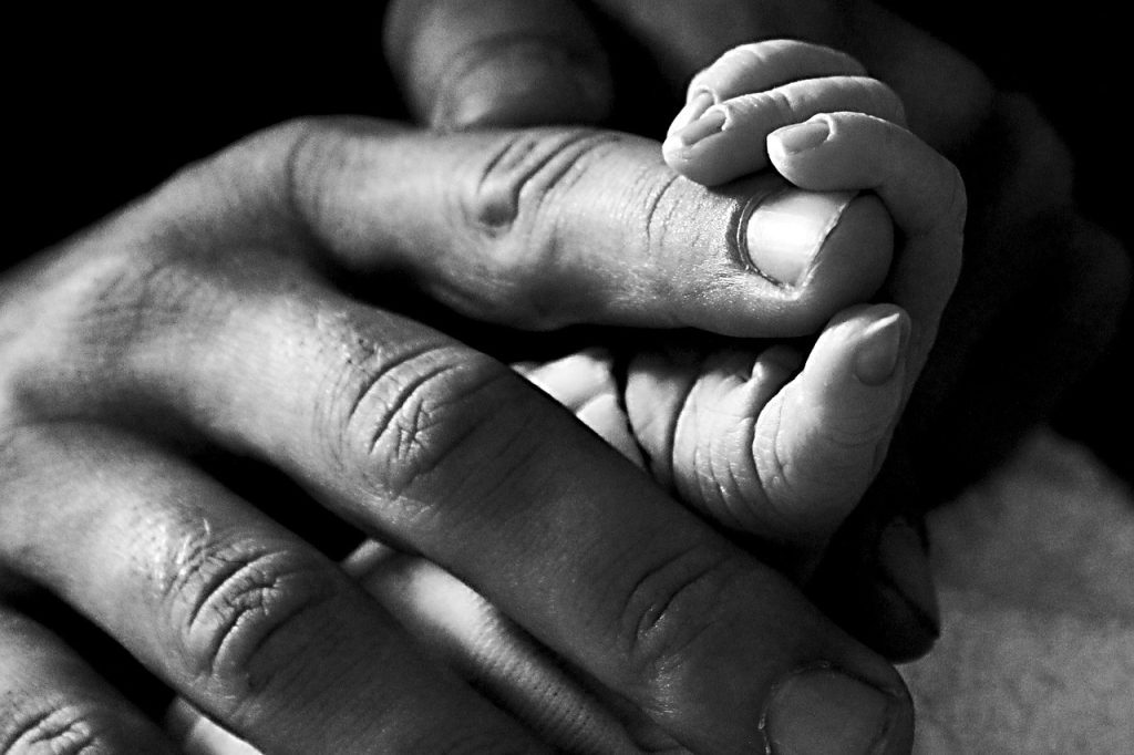 importancia-cuidado-especial-unas-bebes-prematuros